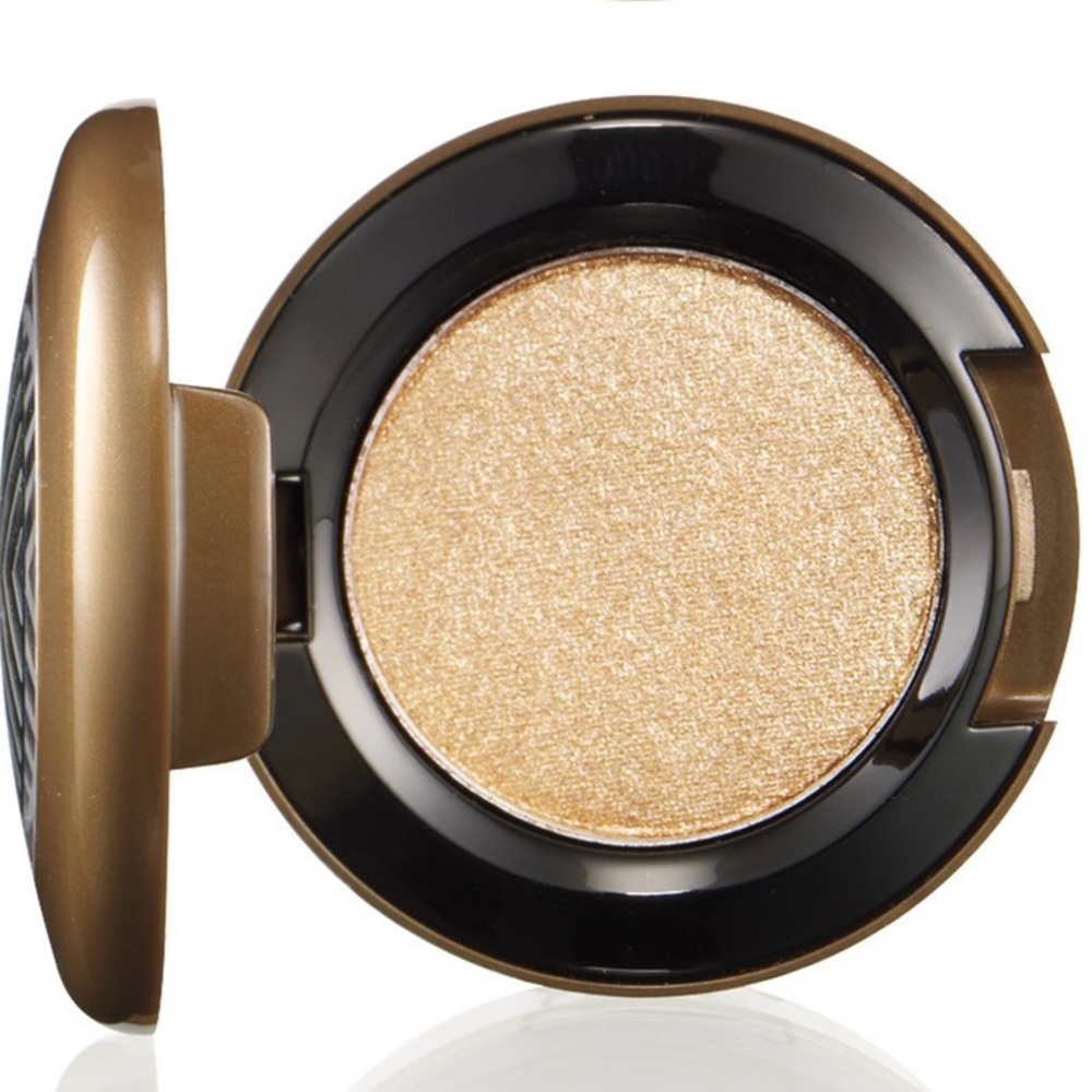 MAC Cosmetics SOFT FORCE Eyeshadow from 2009 Style Warrior Collection